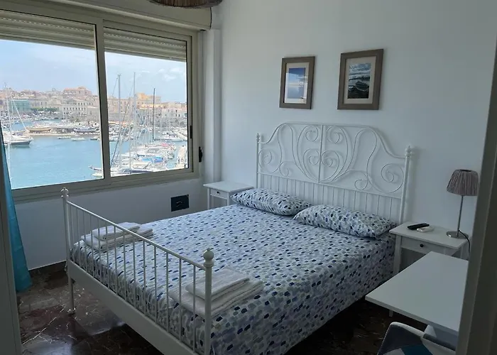 Ortigia D'amare Syrakus